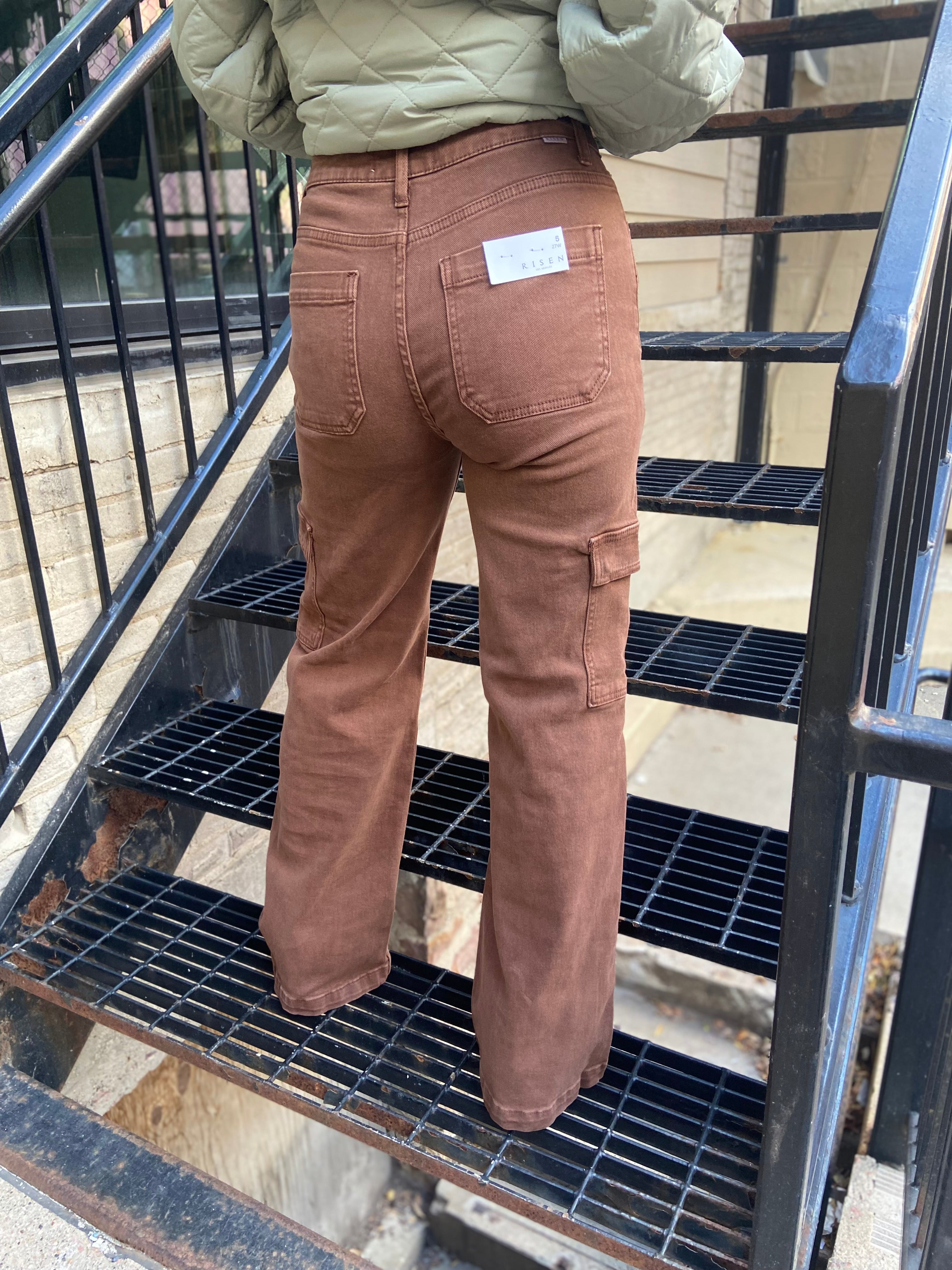 Lizzy Espresso High Rise Cargo Risen Jeans