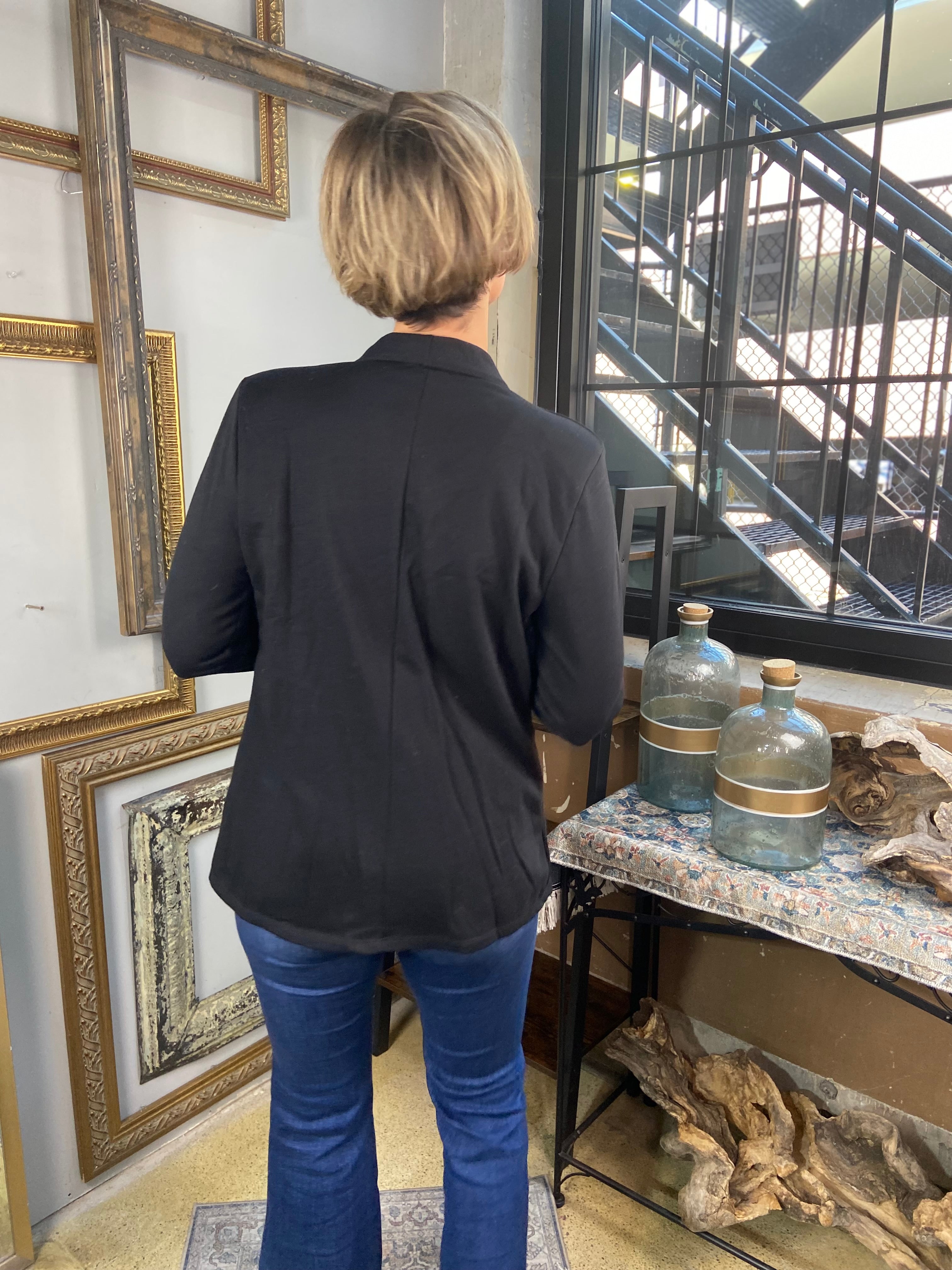 Ellie Black Blazer With Pockets