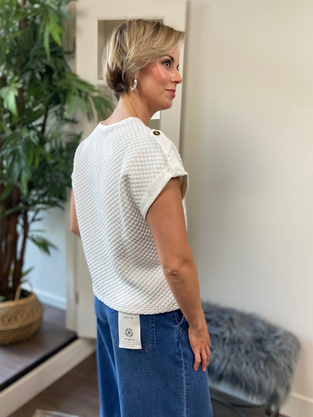 Sylvia Cream Sleeveless Sweater Vest - MK Threads Boutique