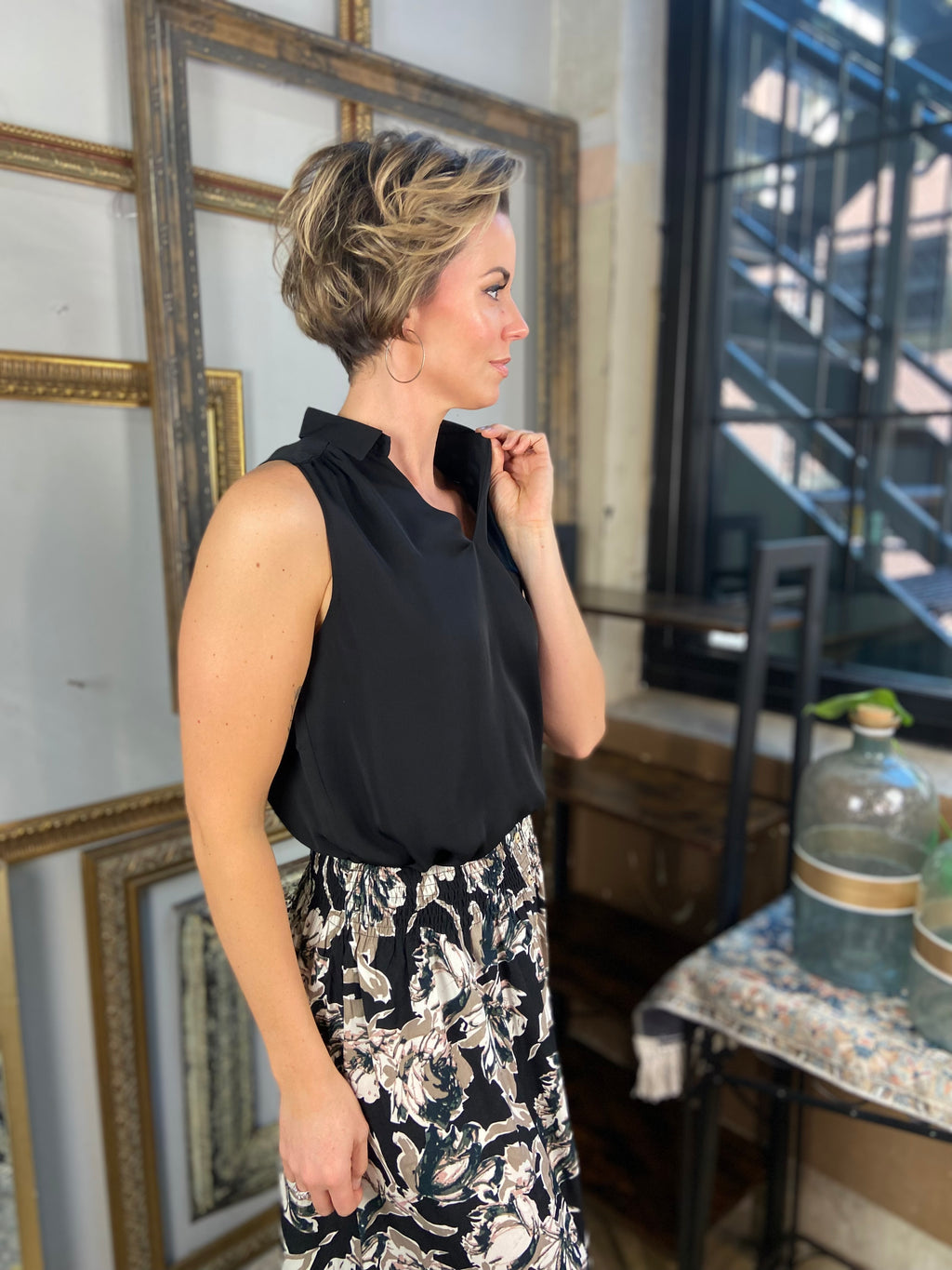 Stacy Black Sleeveless Collard V- Neck Top