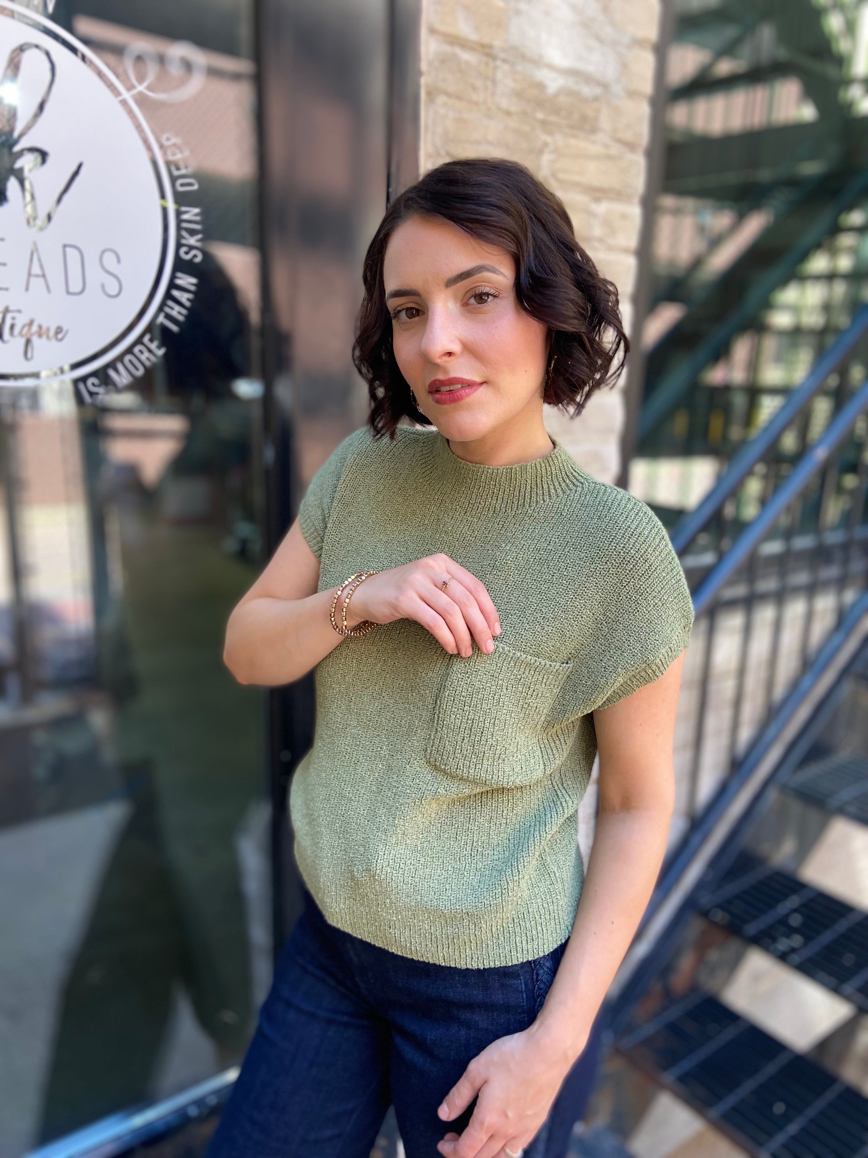 Ava Olive Short Sleeve Pocket Top