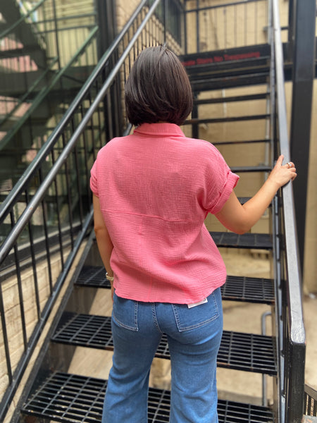 Nini Coral Pink Sleeveless Button Up Top
