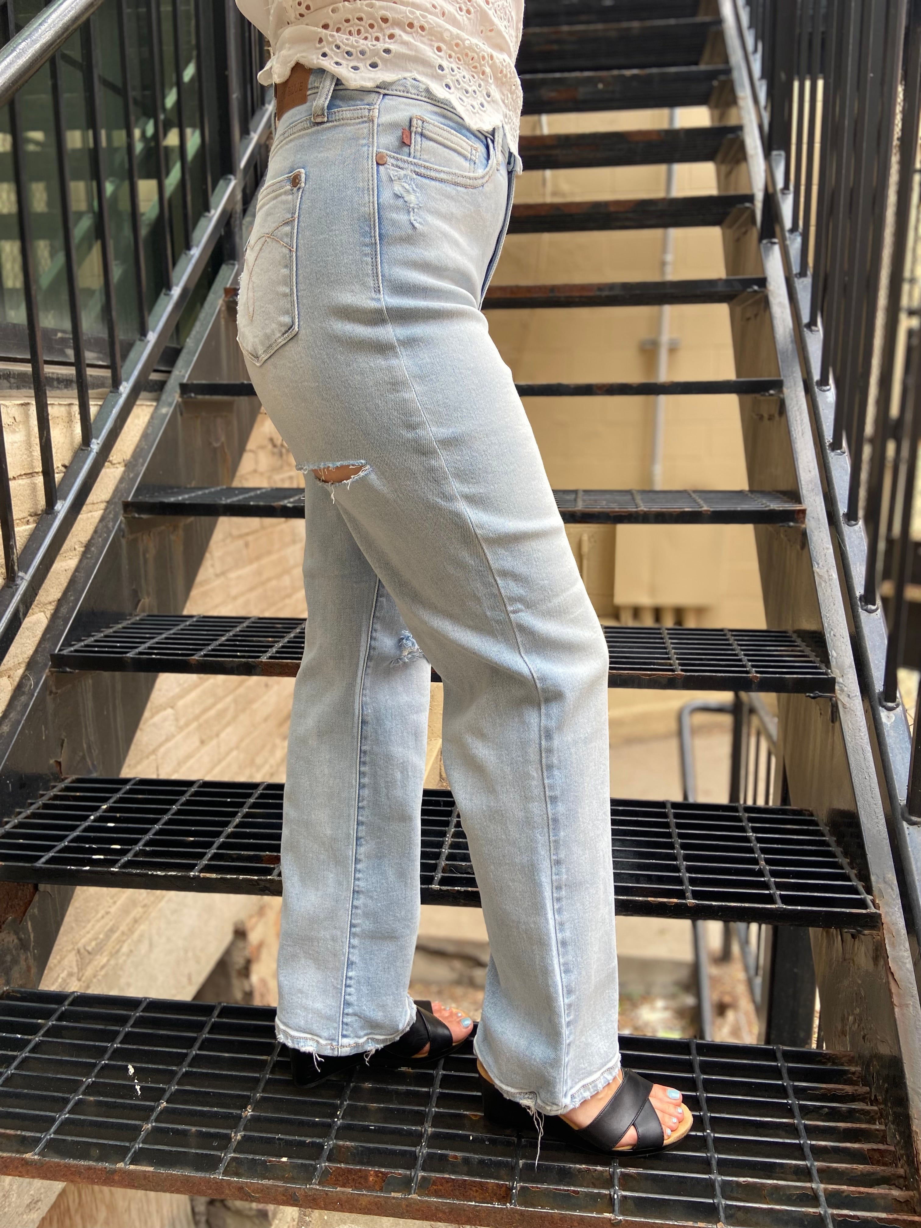Jane Light Wash Judy Blue Jeans