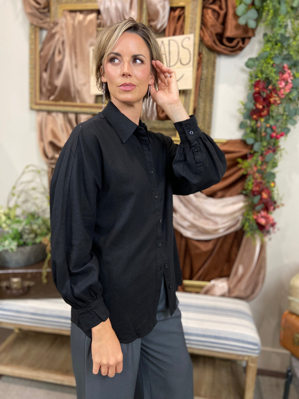 Kittie Black Linen Risen Button Up