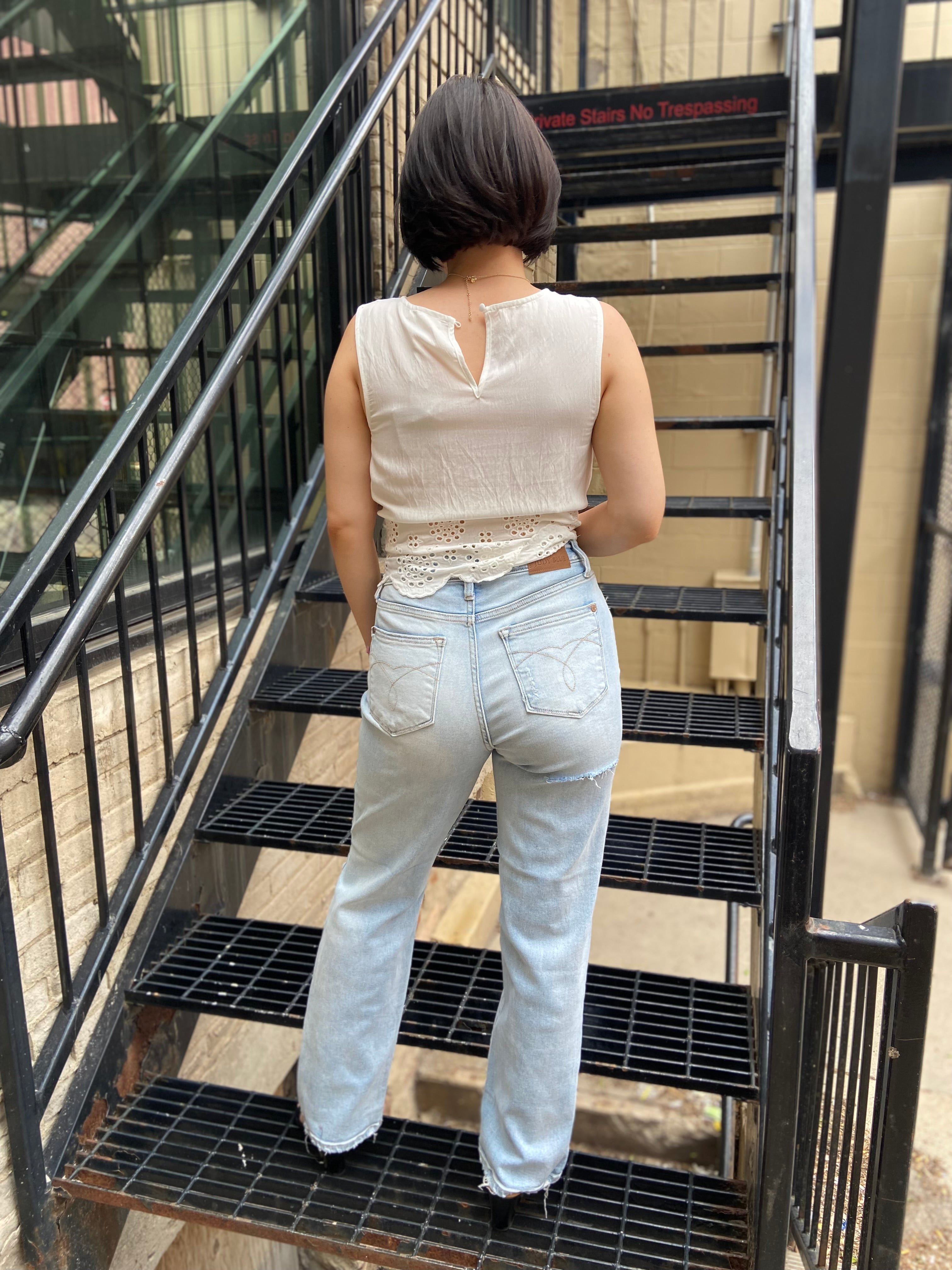 Jane Light Wash Judy Blue Jeans
