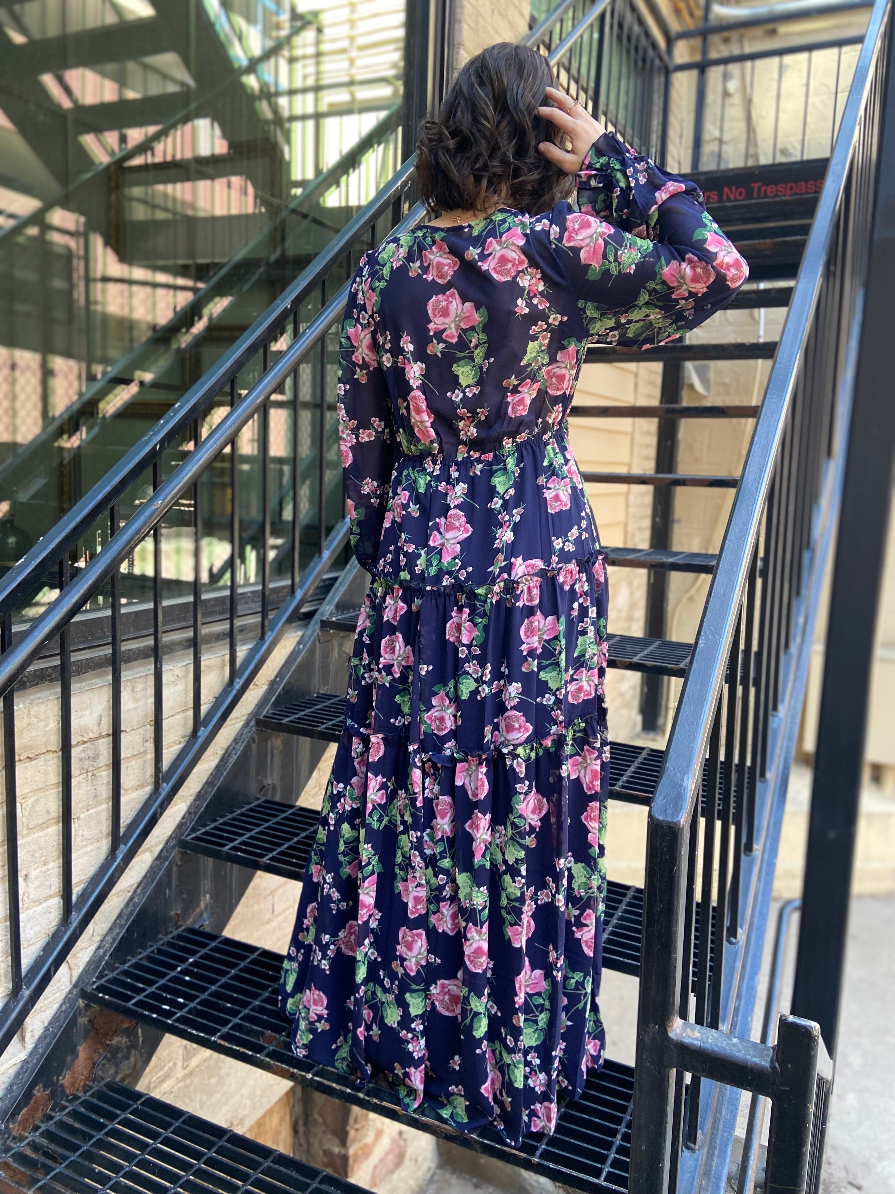 Marky Navy Blue V-Neck Long Sleeve Maxi Dress