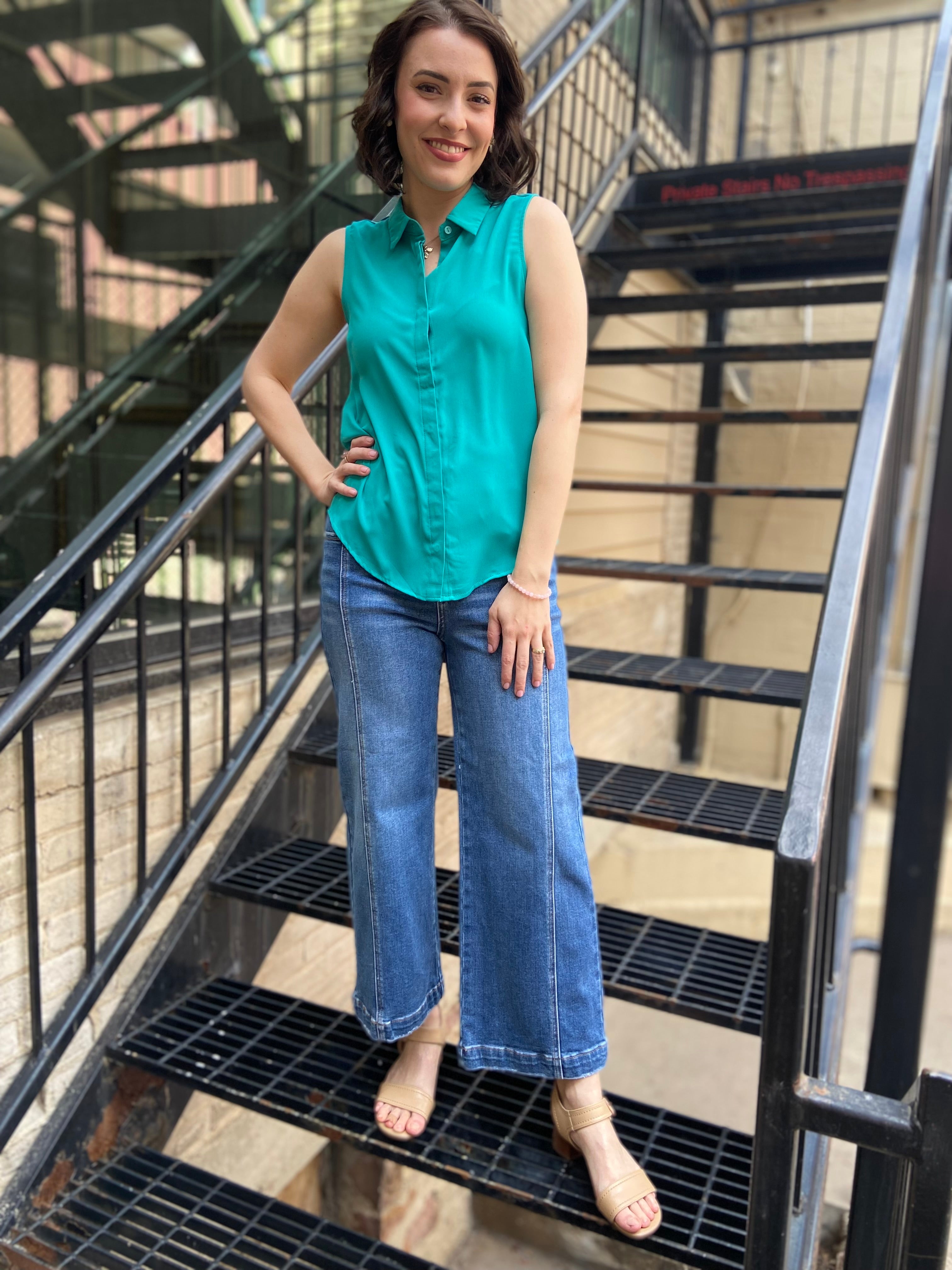 Ellen Teal Sleeveless Button Down