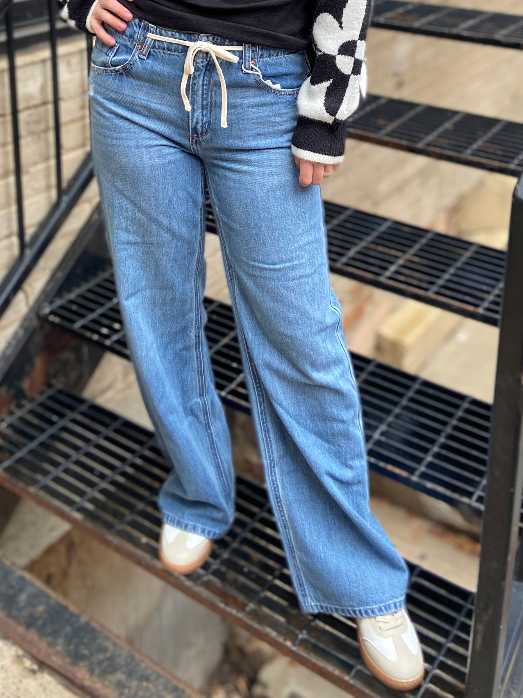 Oren Medium Wash Tie Waist Wide Leg EnJeans