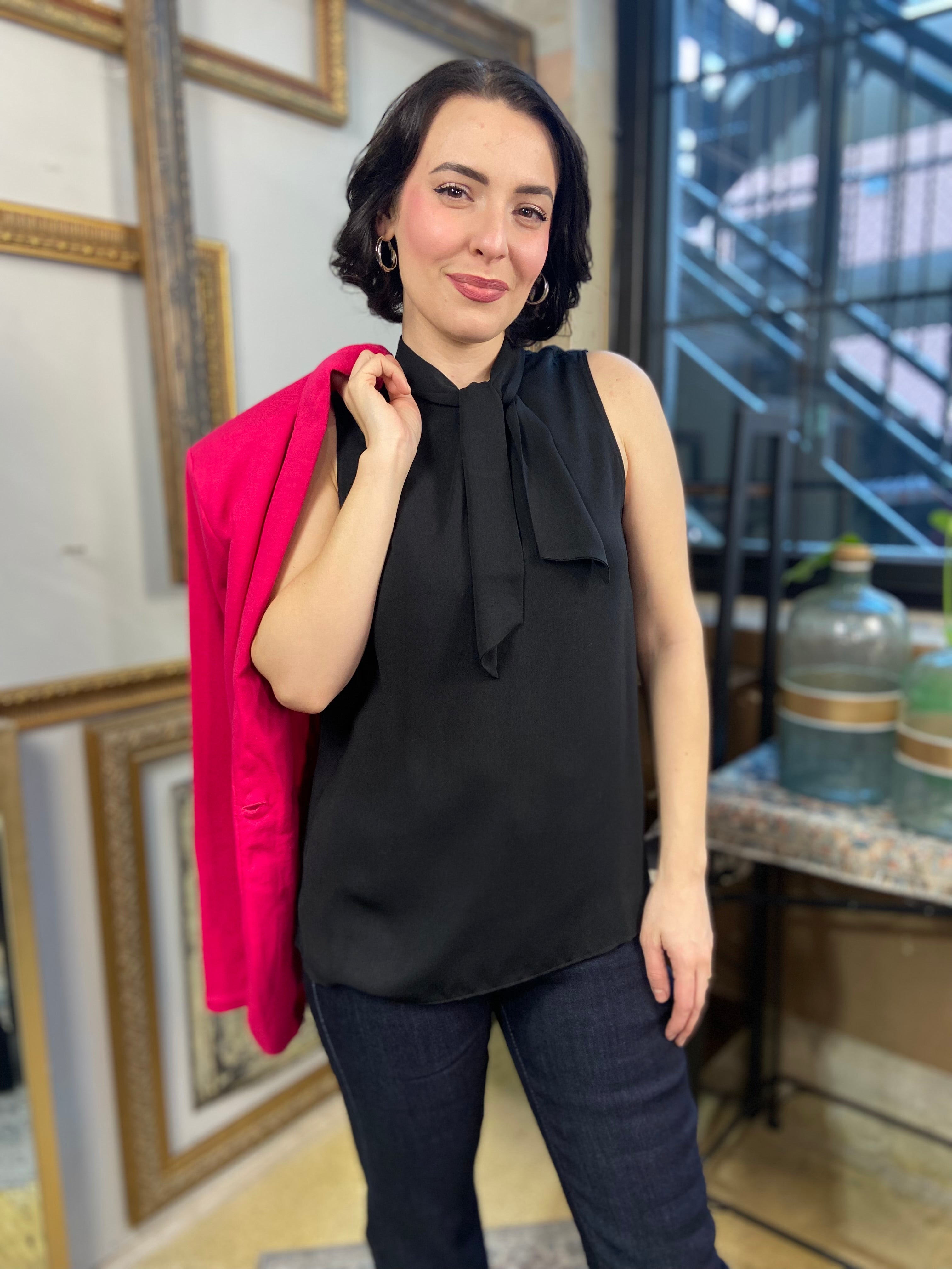 KiKi Black Sleeveless Neck Tie Blouse