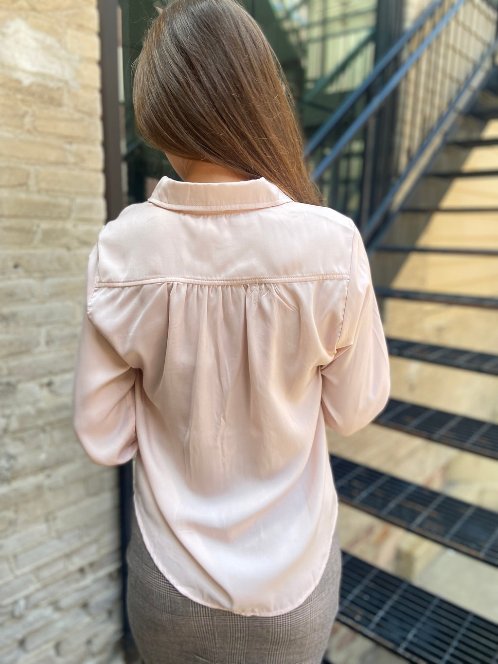 Kate Blush Pleated Long Sleeve Button Up