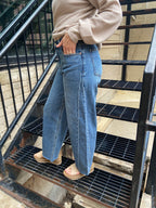 Jordan Medium Wash Barrel EnJeans