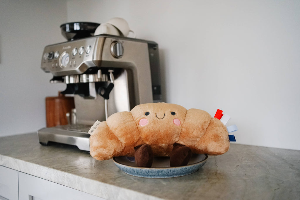 Sweetie Snuggles™ Plush: Frog
