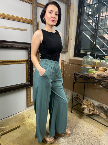 Sofia Ash Jade Elastic Band Woven Pants