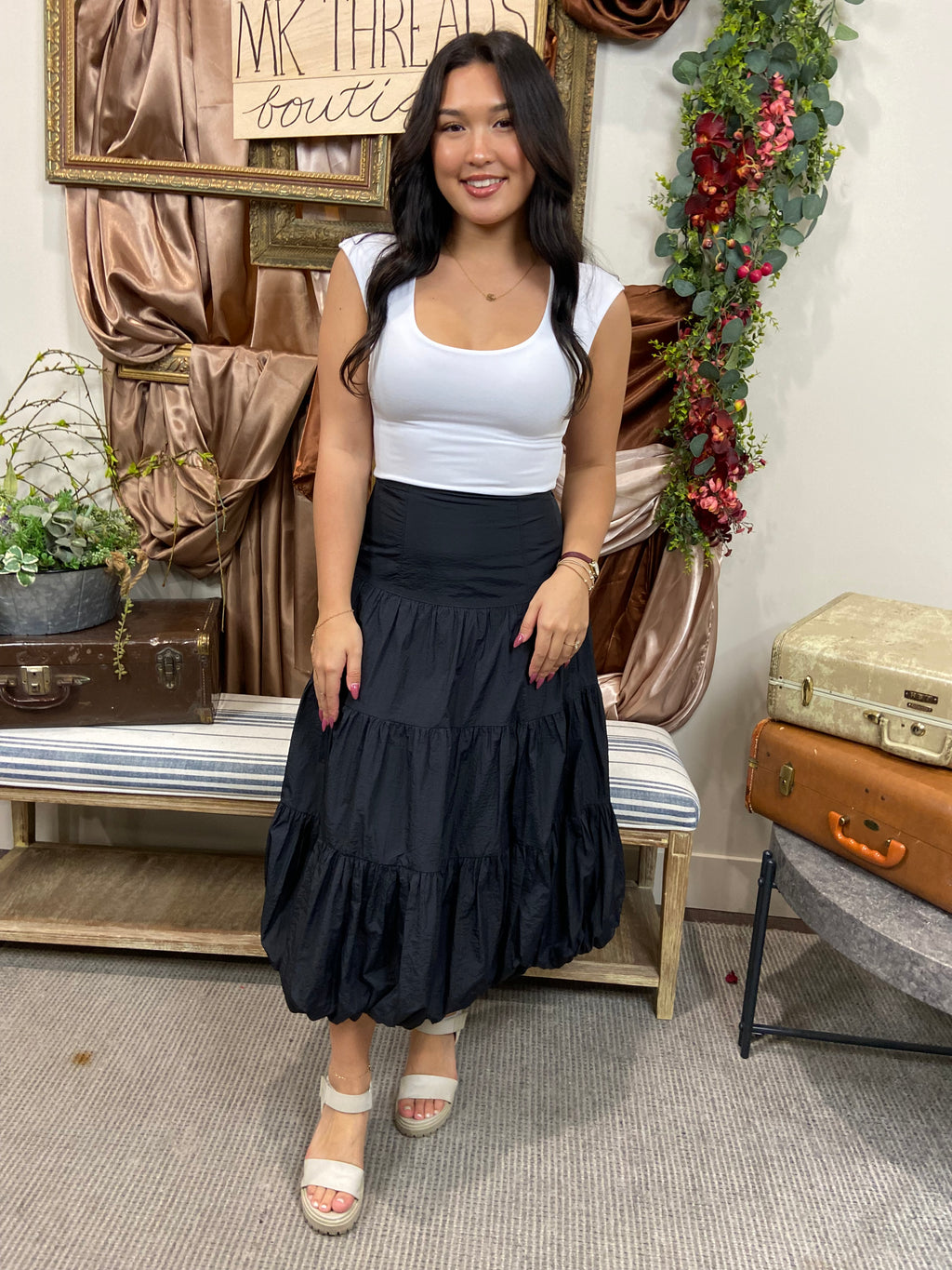 Aria White Sleeveless Scoop Neck Top