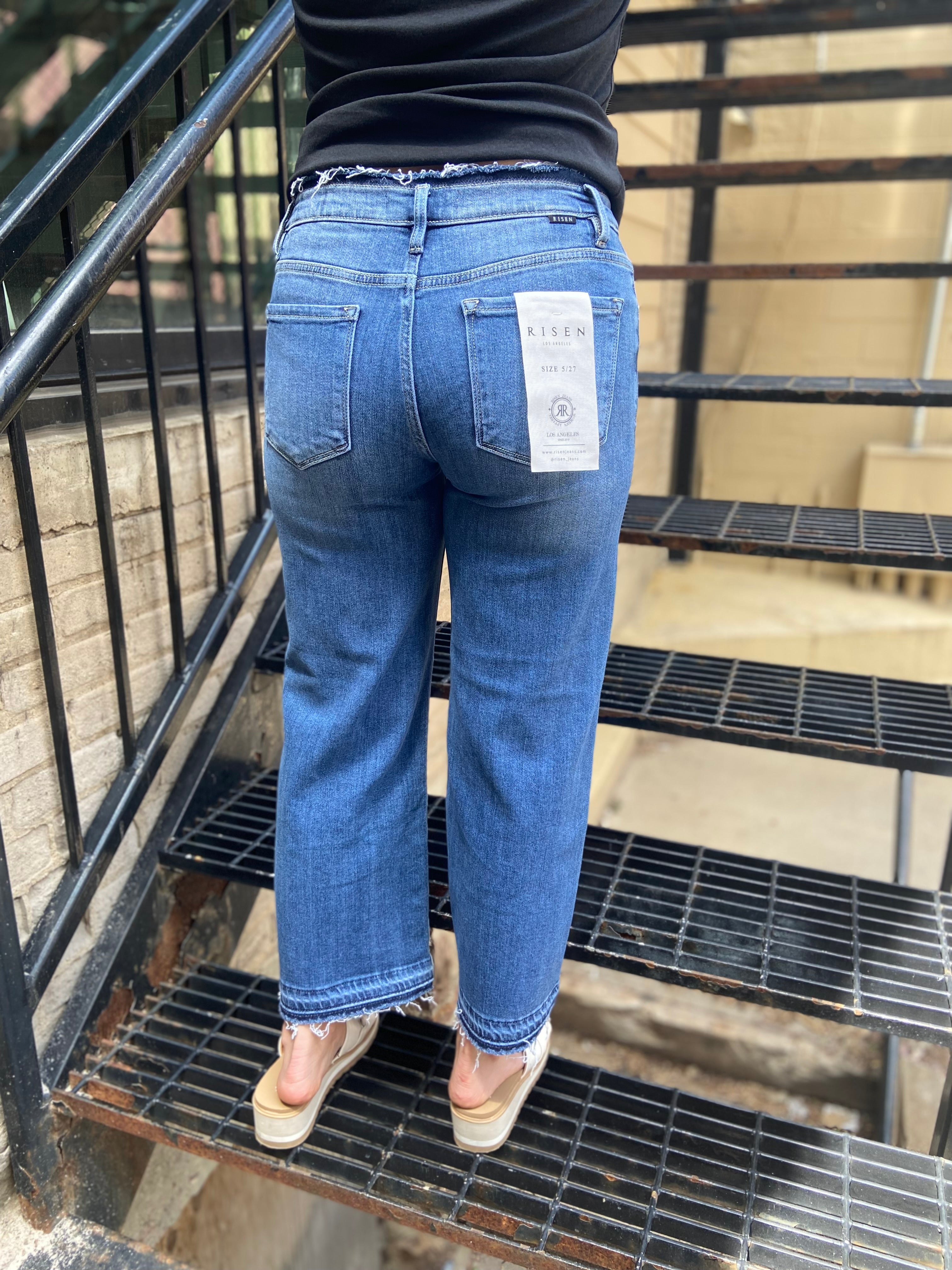 Gloria Mid Rise Wide Leg Cropped Risen Jeans