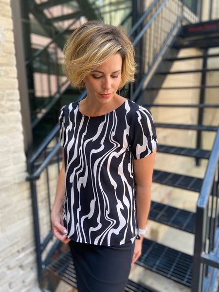 Kalinda Black Abstract Short Sleeve Top