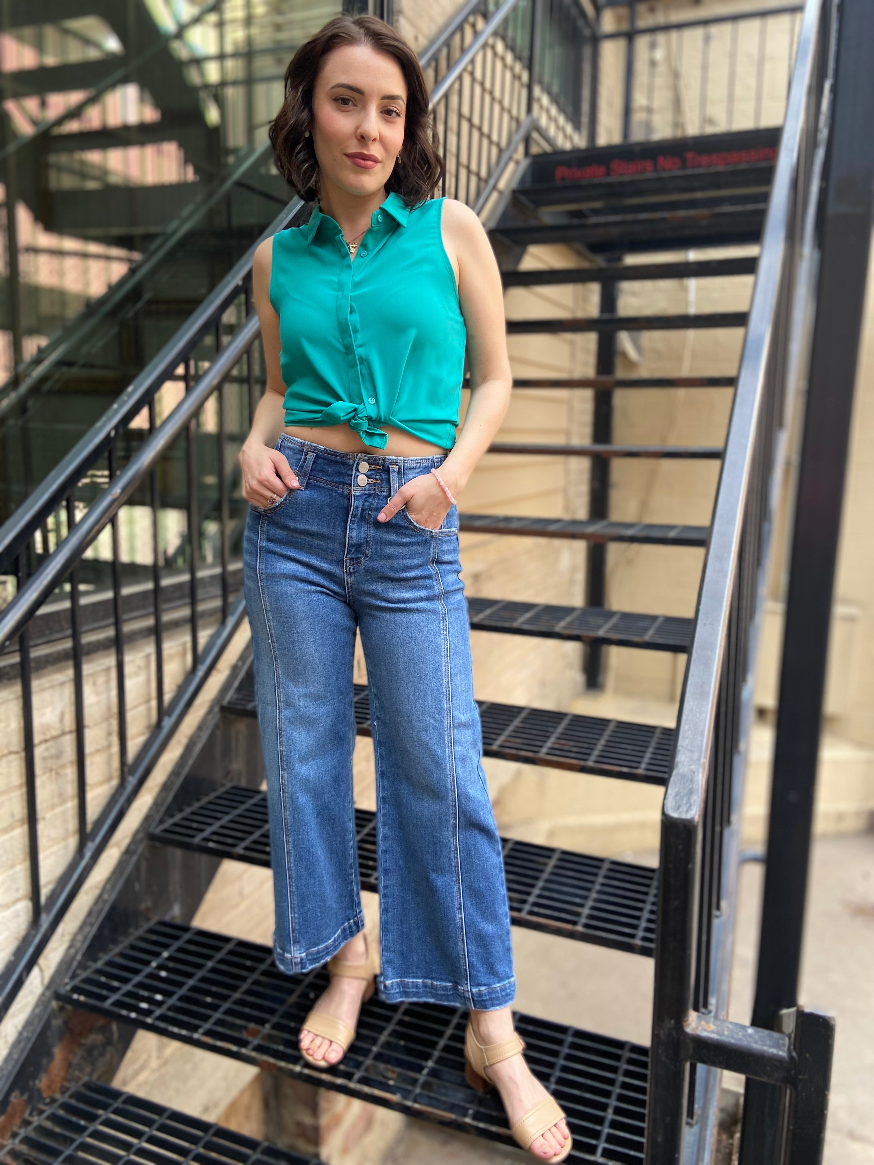 Ellen Teal Sleeveless Button Down