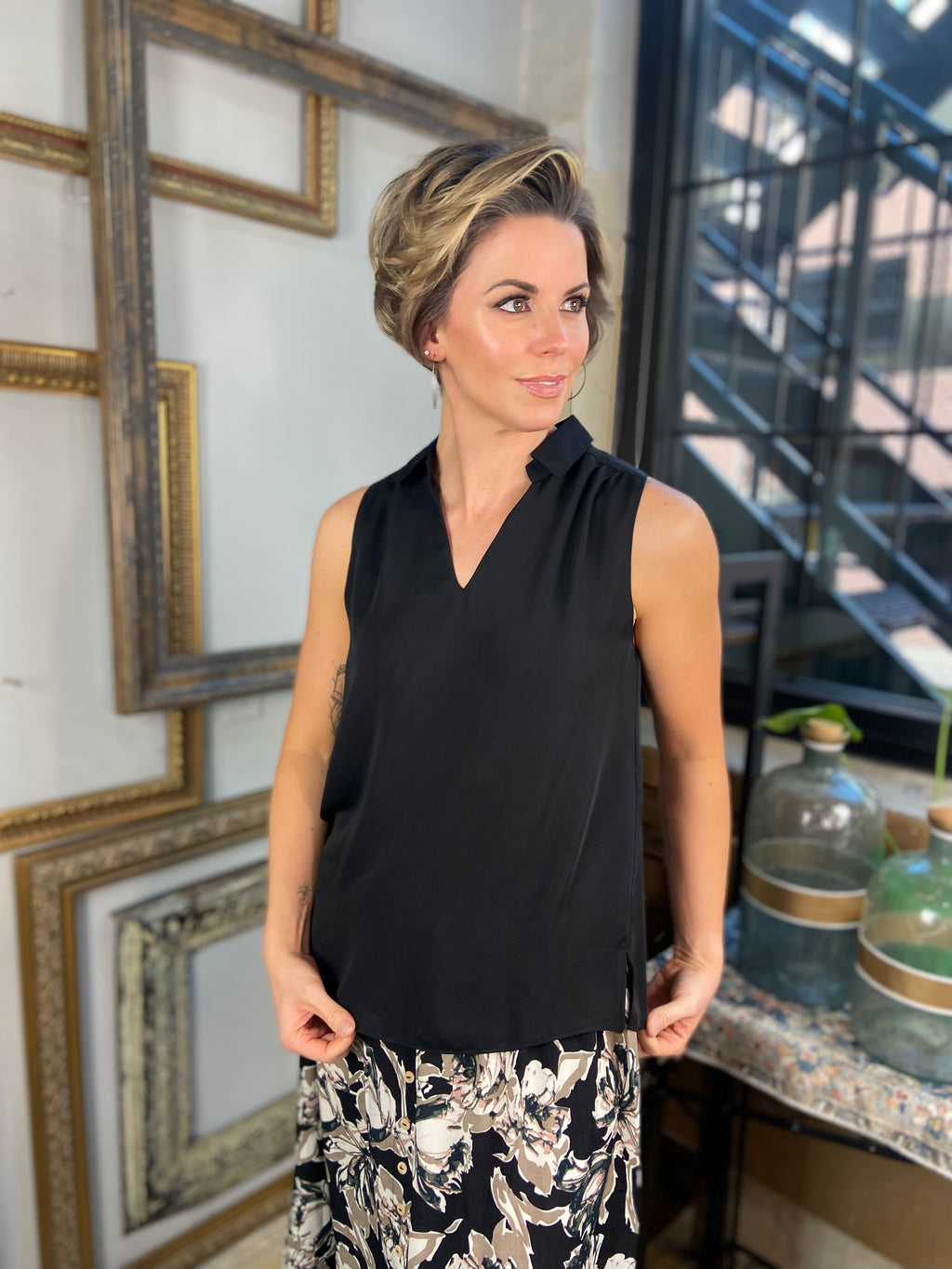 Stacy Black Sleeveless Collard V- Neck Top