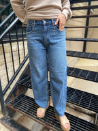 Jordan Medium Wash Barrel EnJeans