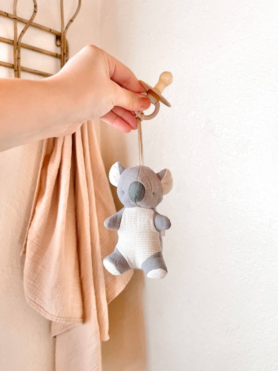 Bitzy Pal Natural Rubber Pacifier & Plush: Bear