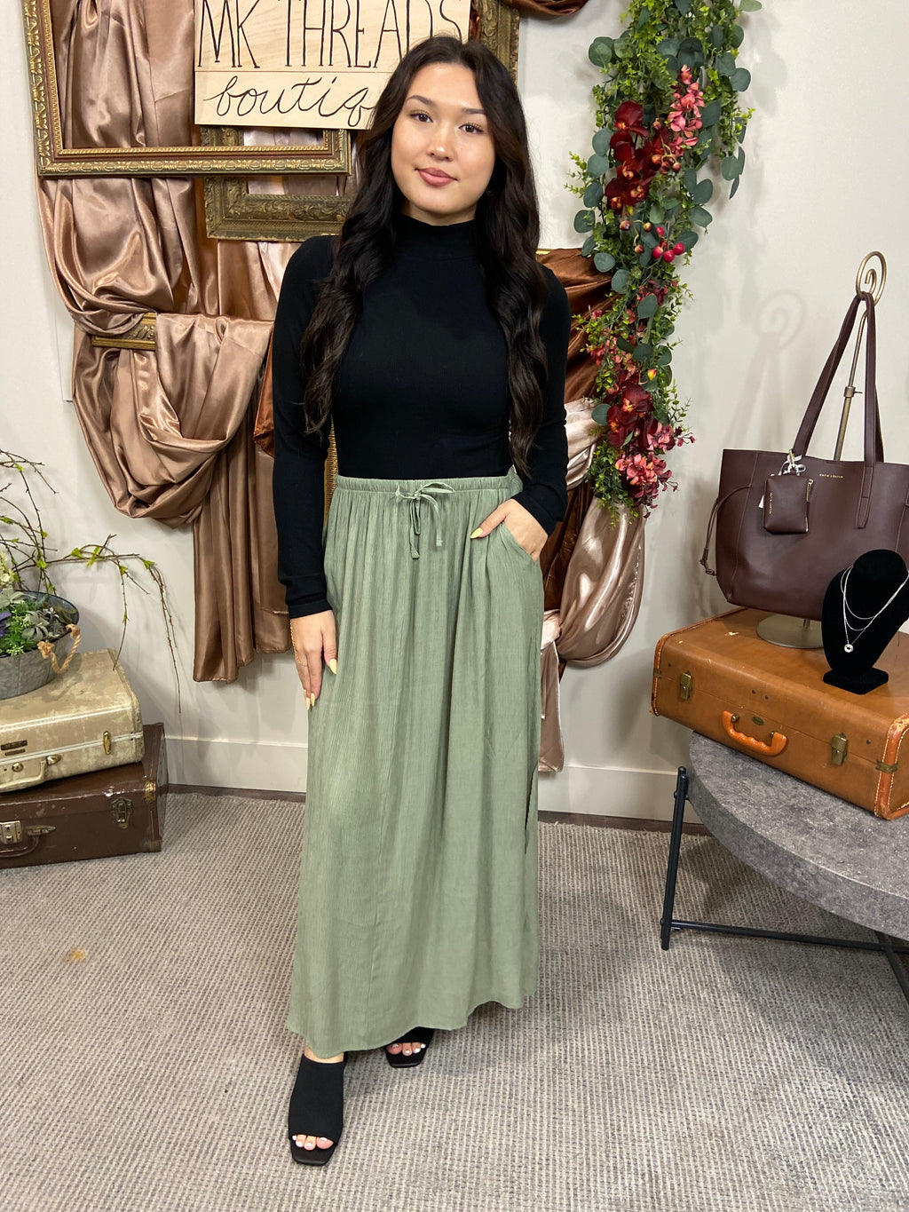 Yana Olive Woven Midi Skirt