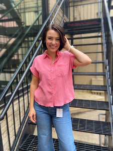 Nini Coral Pink Sleeveless Button Up Top