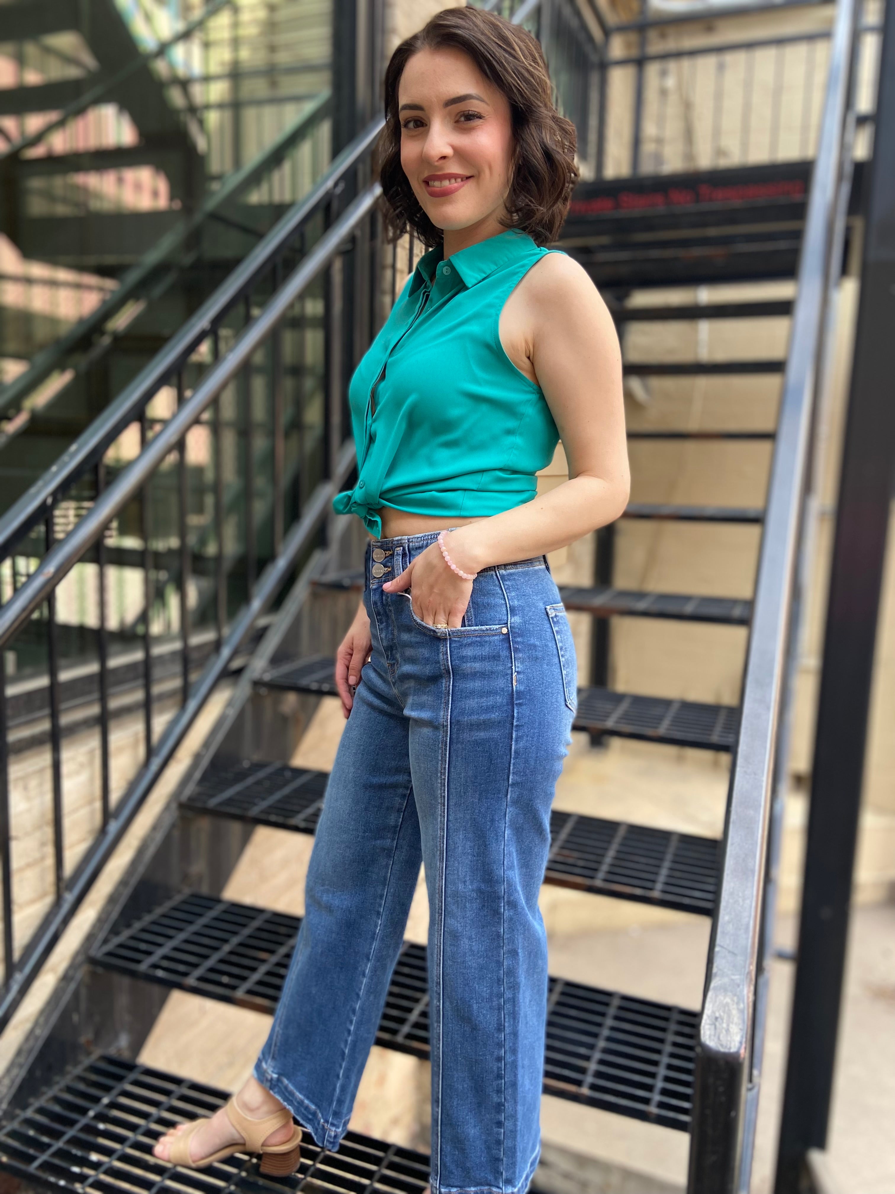 Ellen Teal Sleeveless Button Down