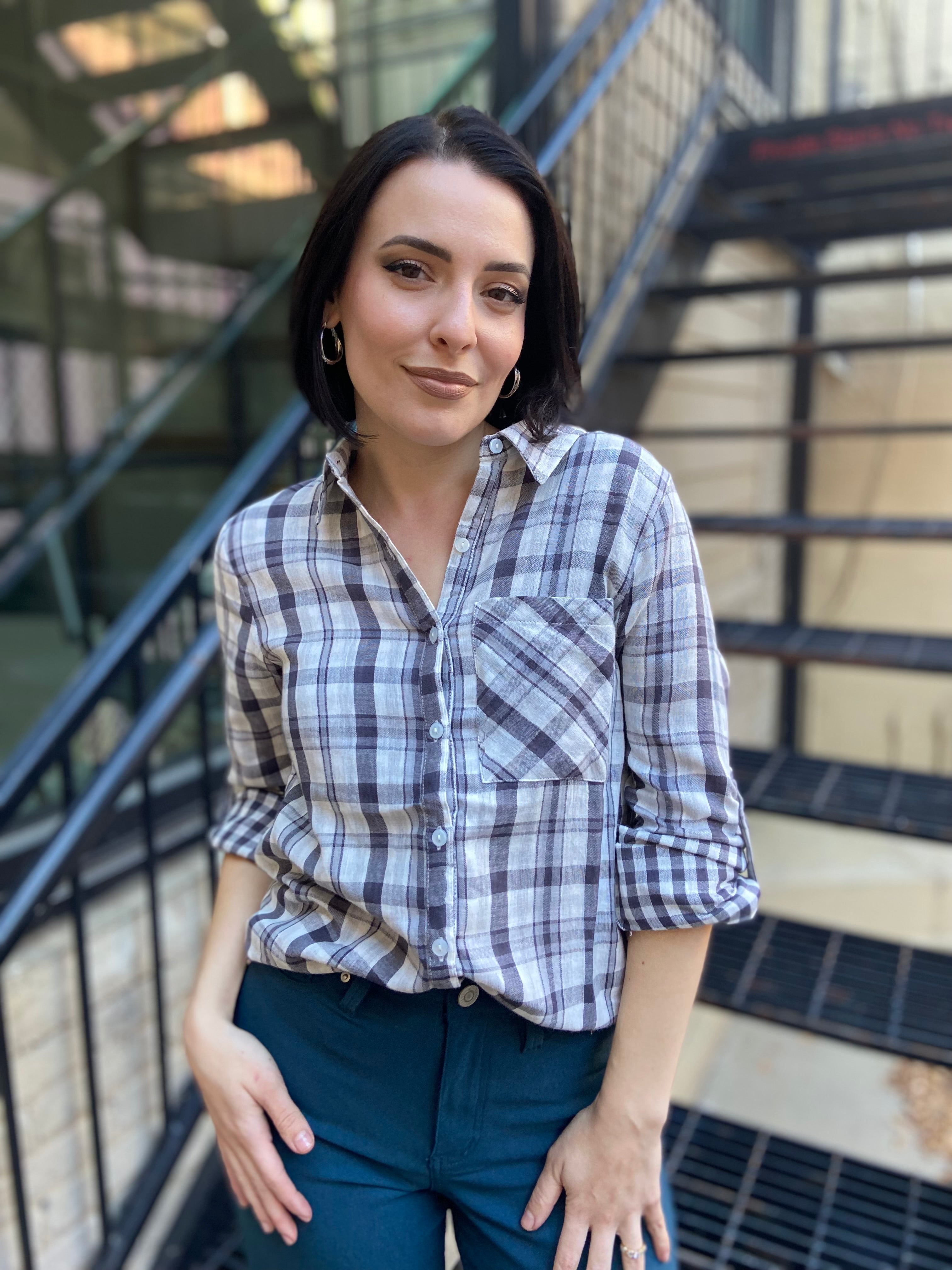 Erin Off White & Charcoal Pocket Flannel