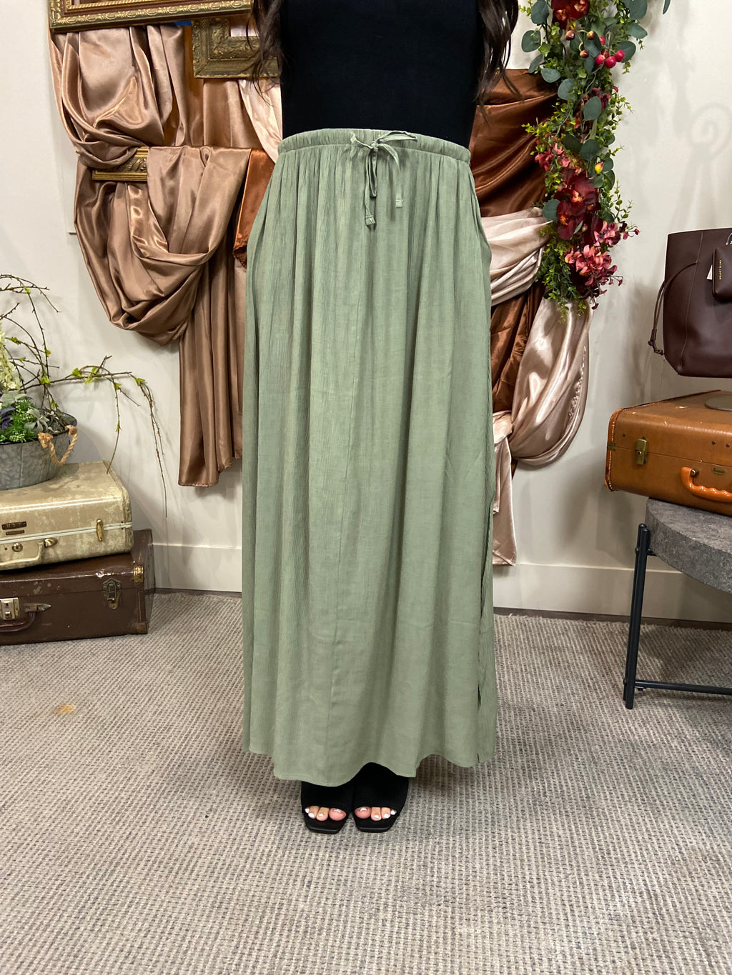 Yana Olive Woven Midi Skirt
