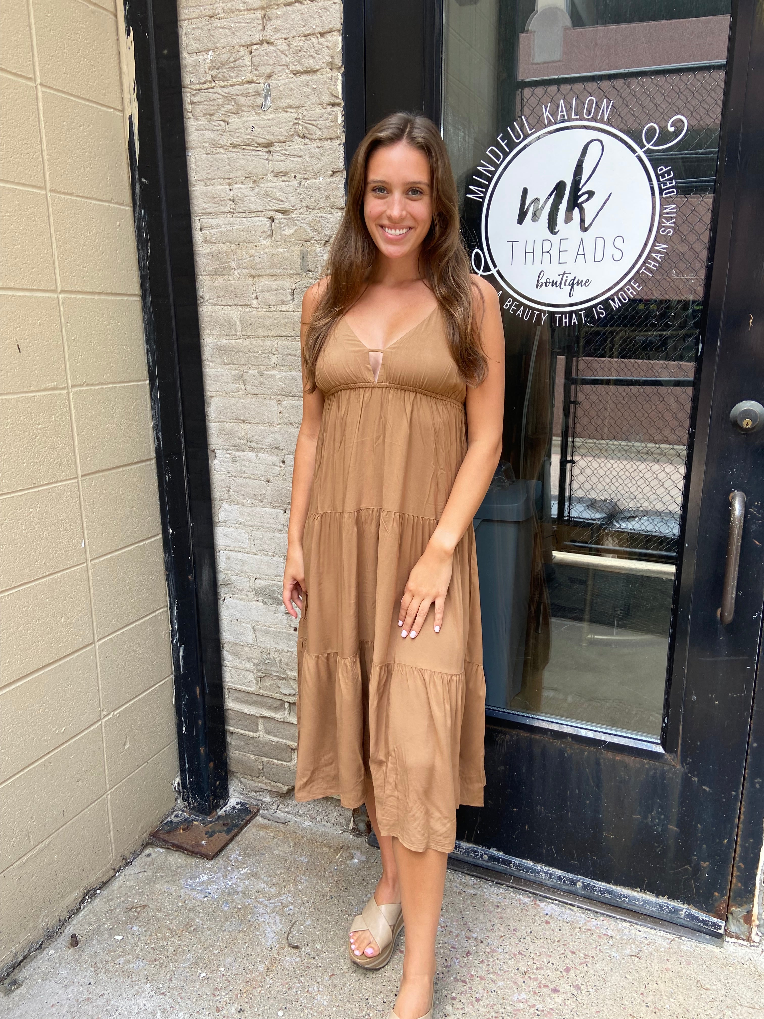 Keelie Camel Tiered Midi Dress