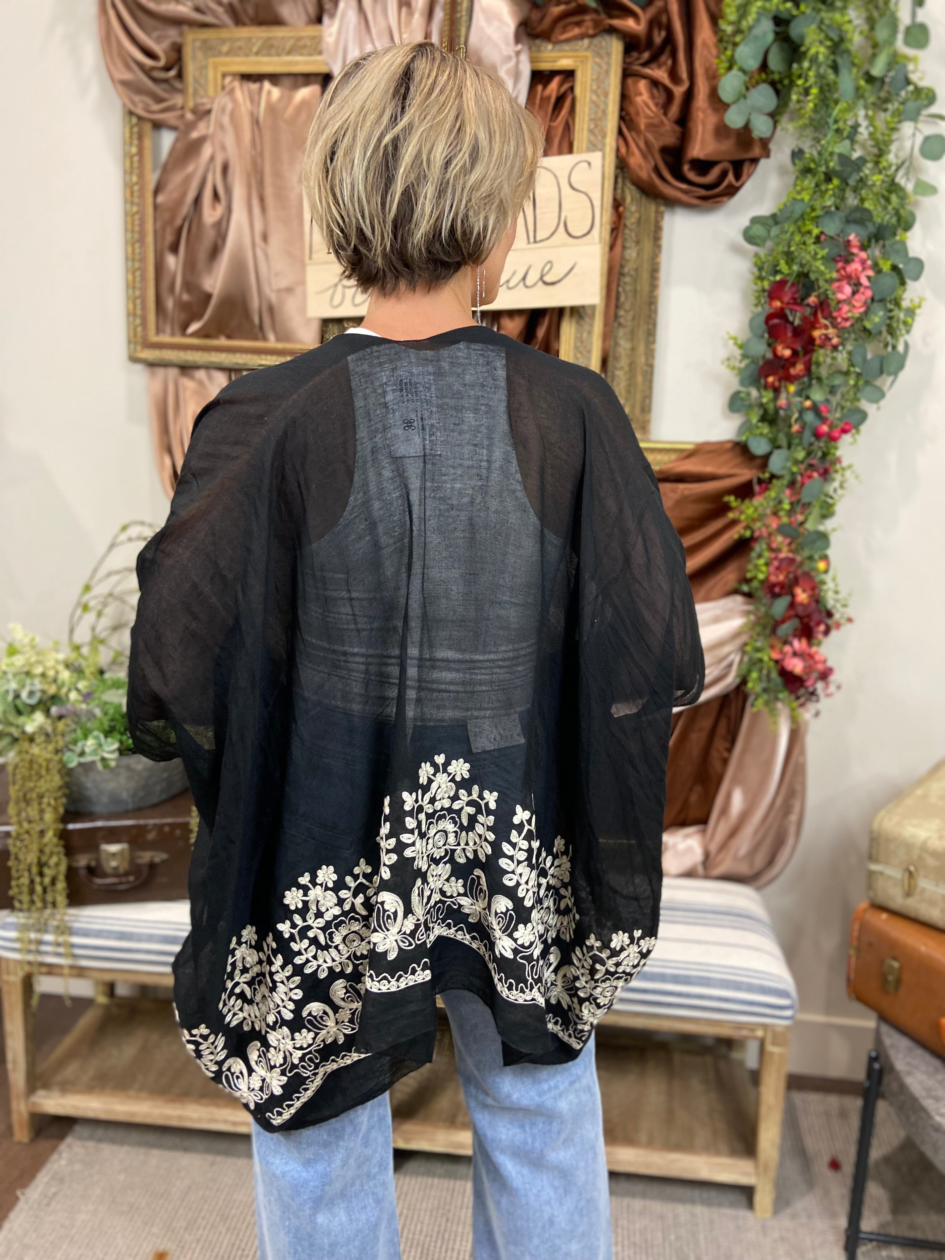 Black Floral Kimono