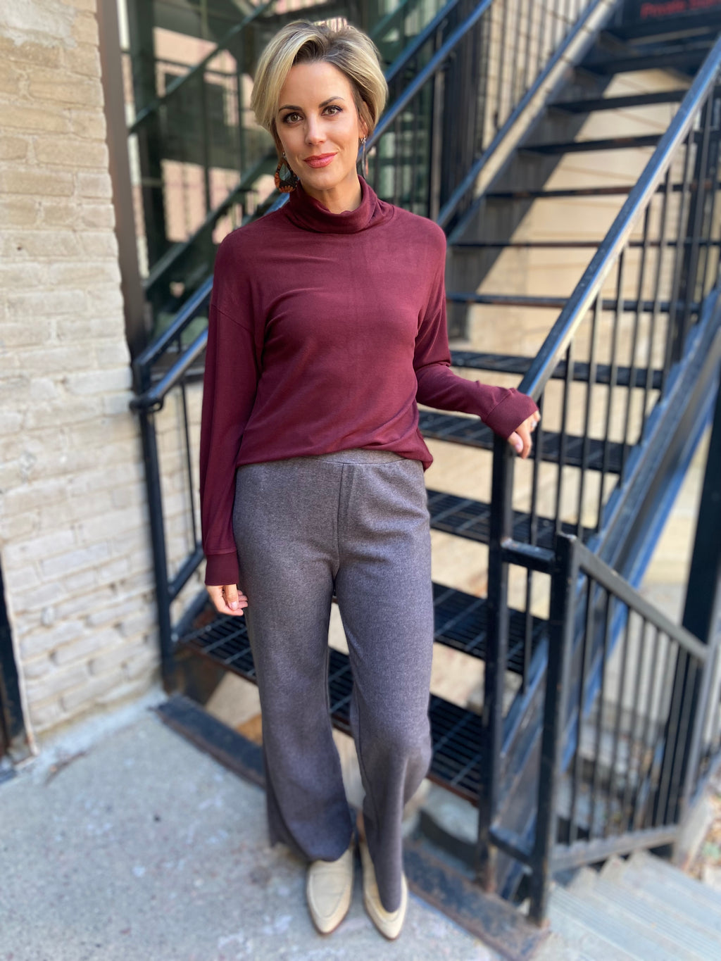 Ricardo Charcoal Elastic Waist Knit Pants