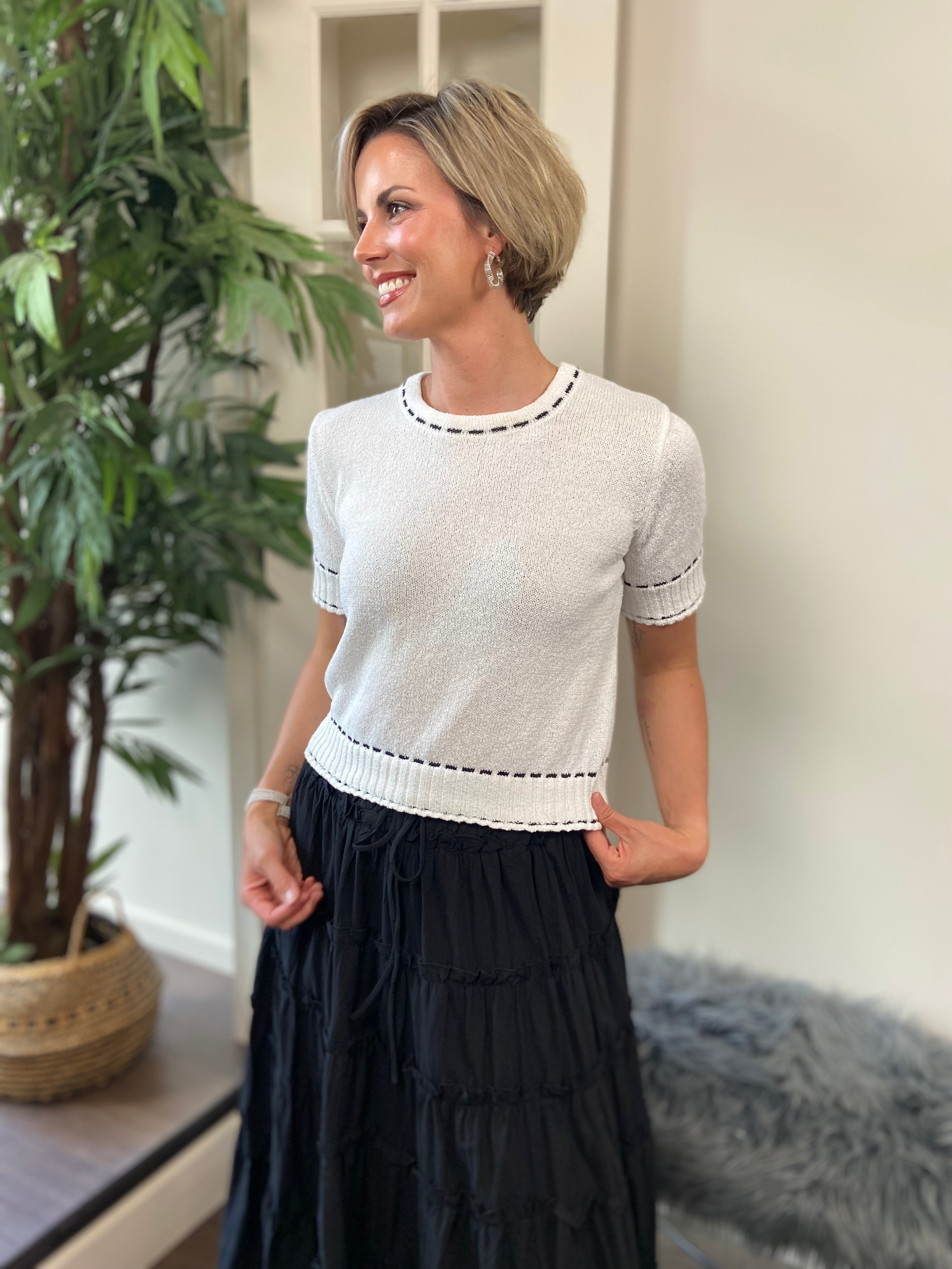 Emmy White And Black Stitching Short Sleeve Top - MK Threads Boutique