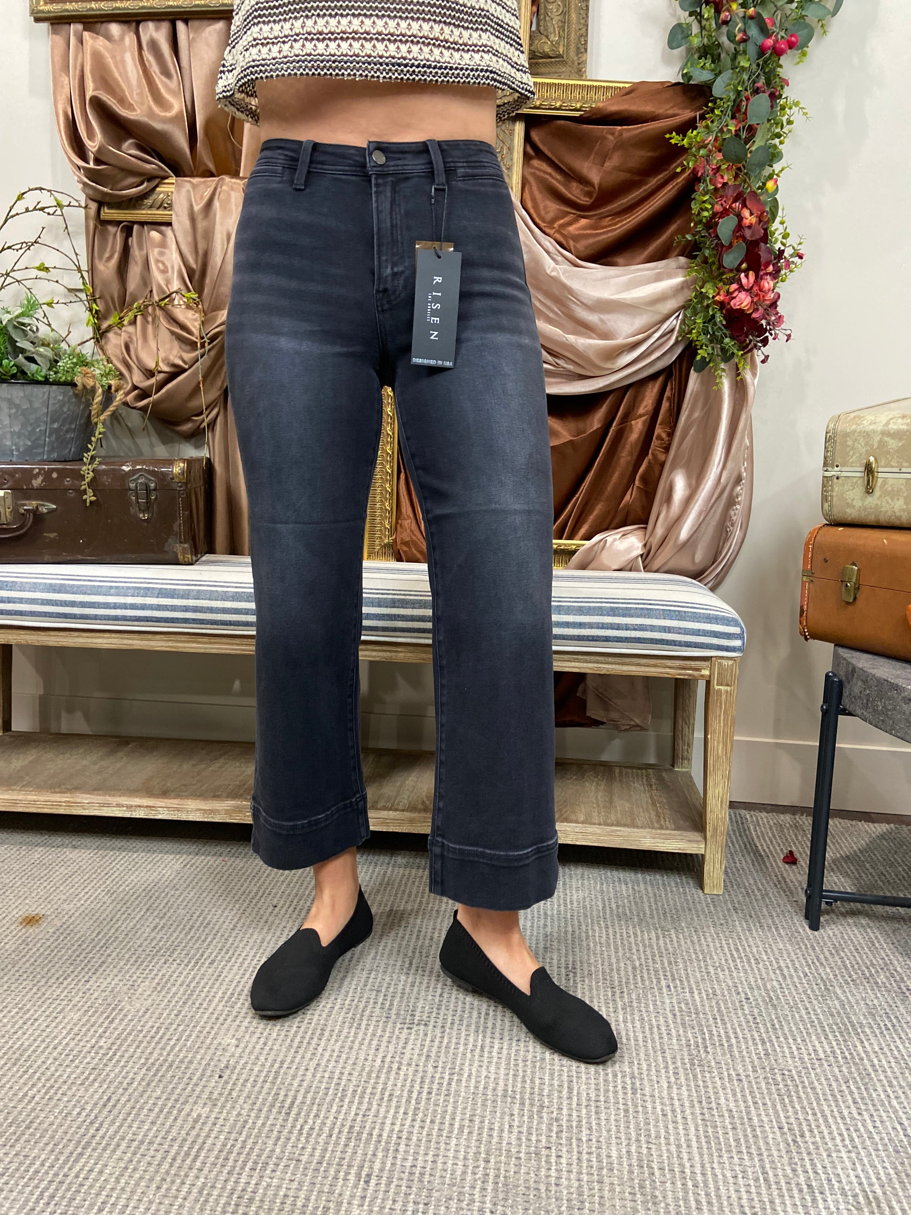 Joe Black Washed Cropped Risen Jeans