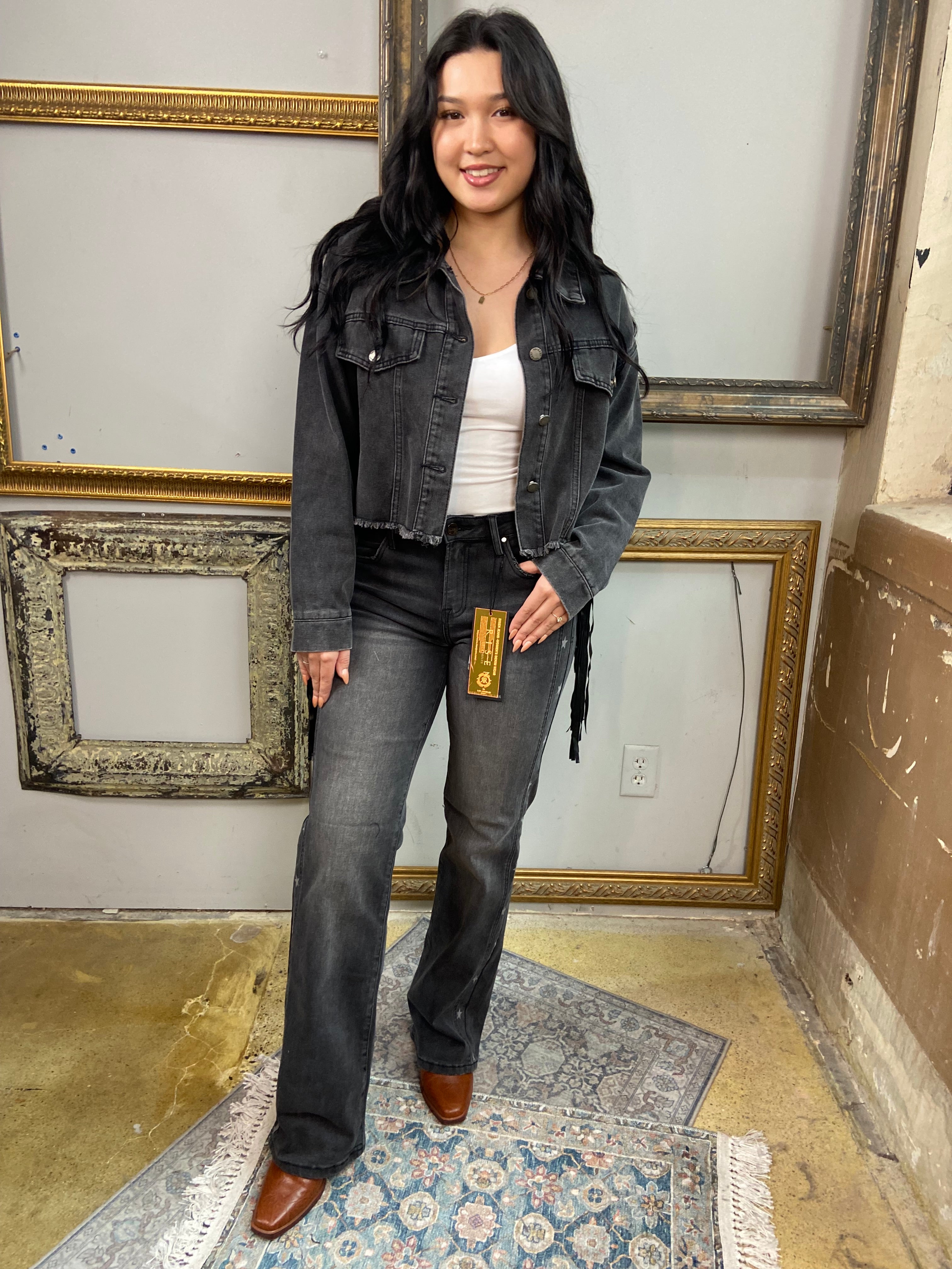 Anez Black Star Straight Leg Risen Jeans