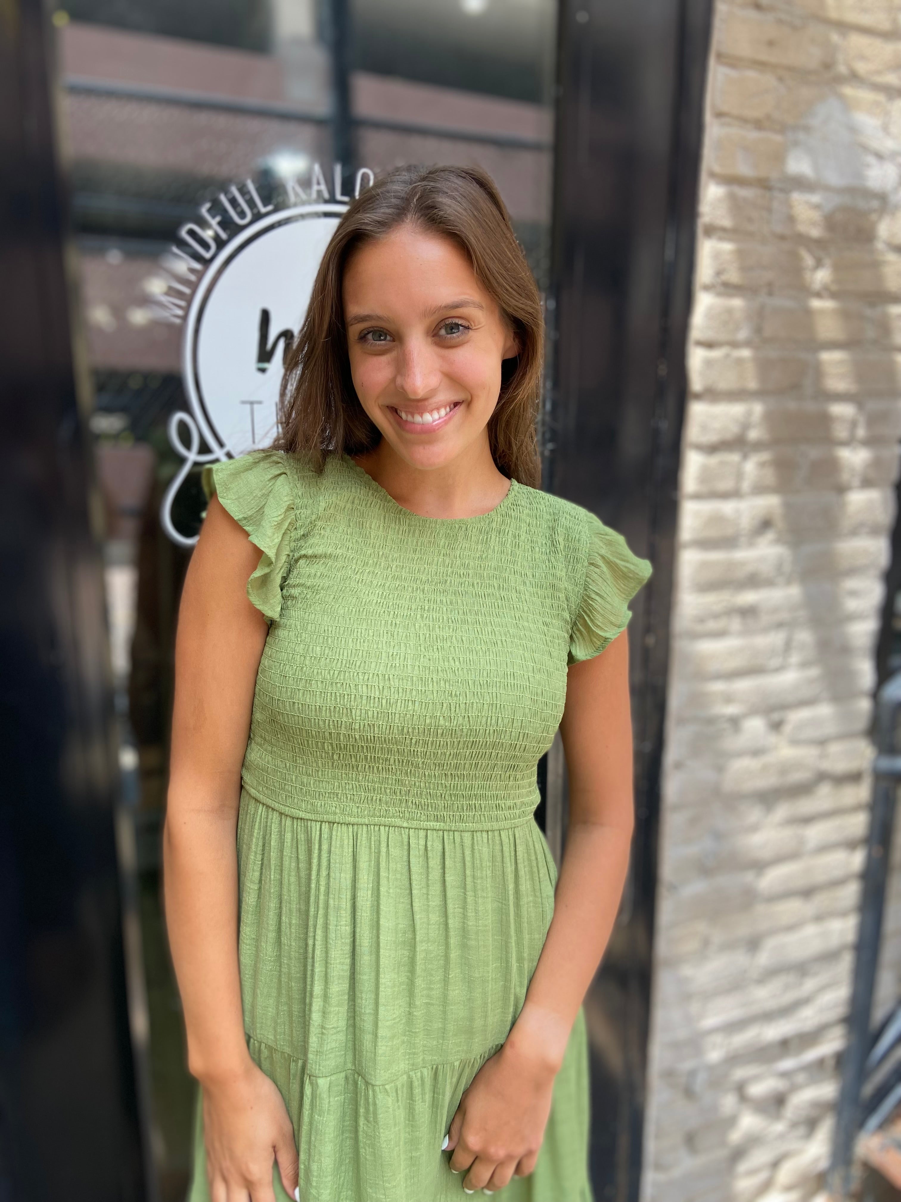 Stella Green Plus Smocked Midi Dress