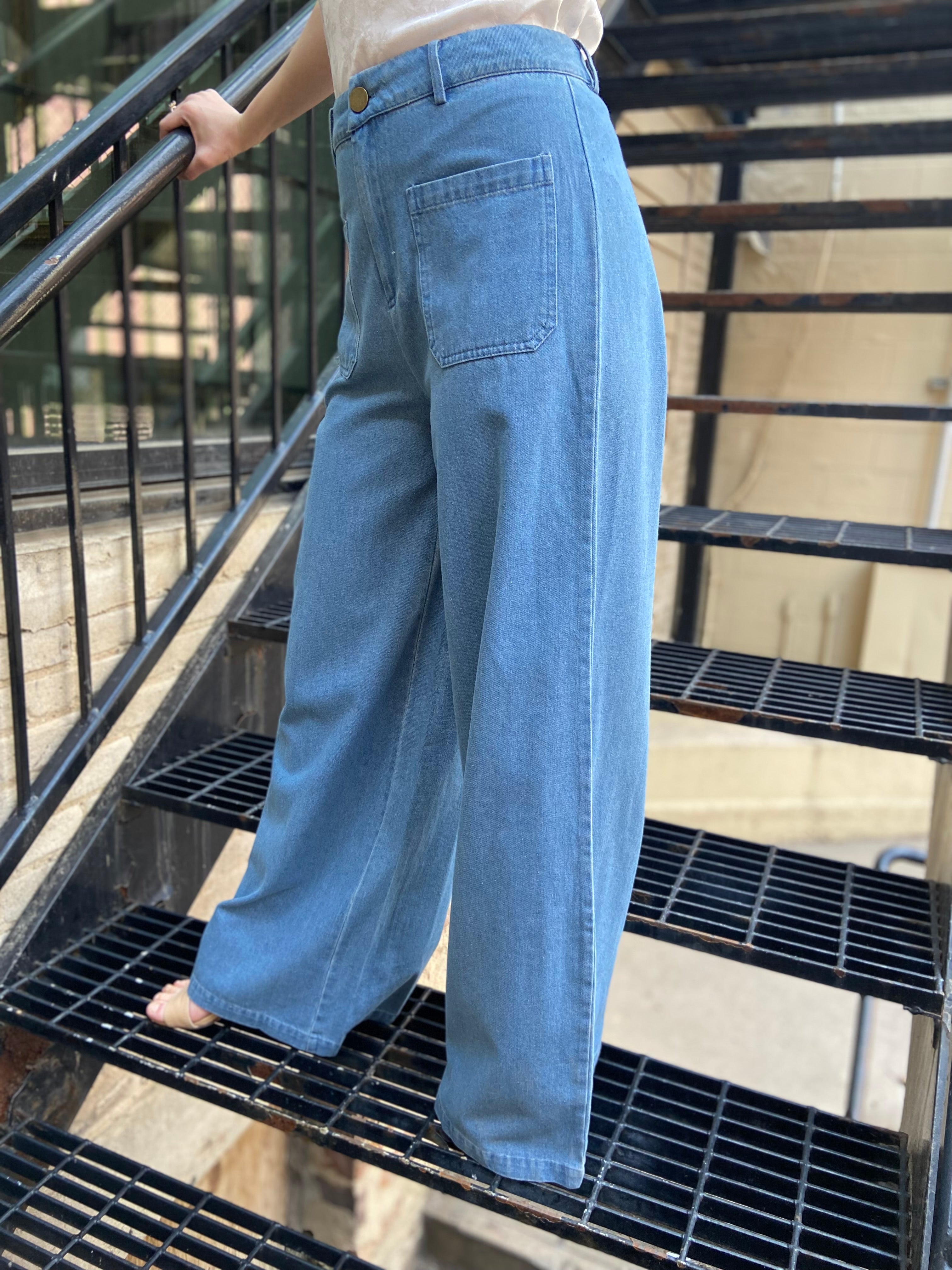 Ellen Medium Wash Denim Jeans