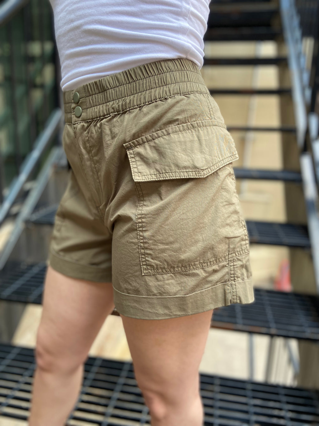 Quinn Olive Cargo Shorts - MK Threads Boutique
