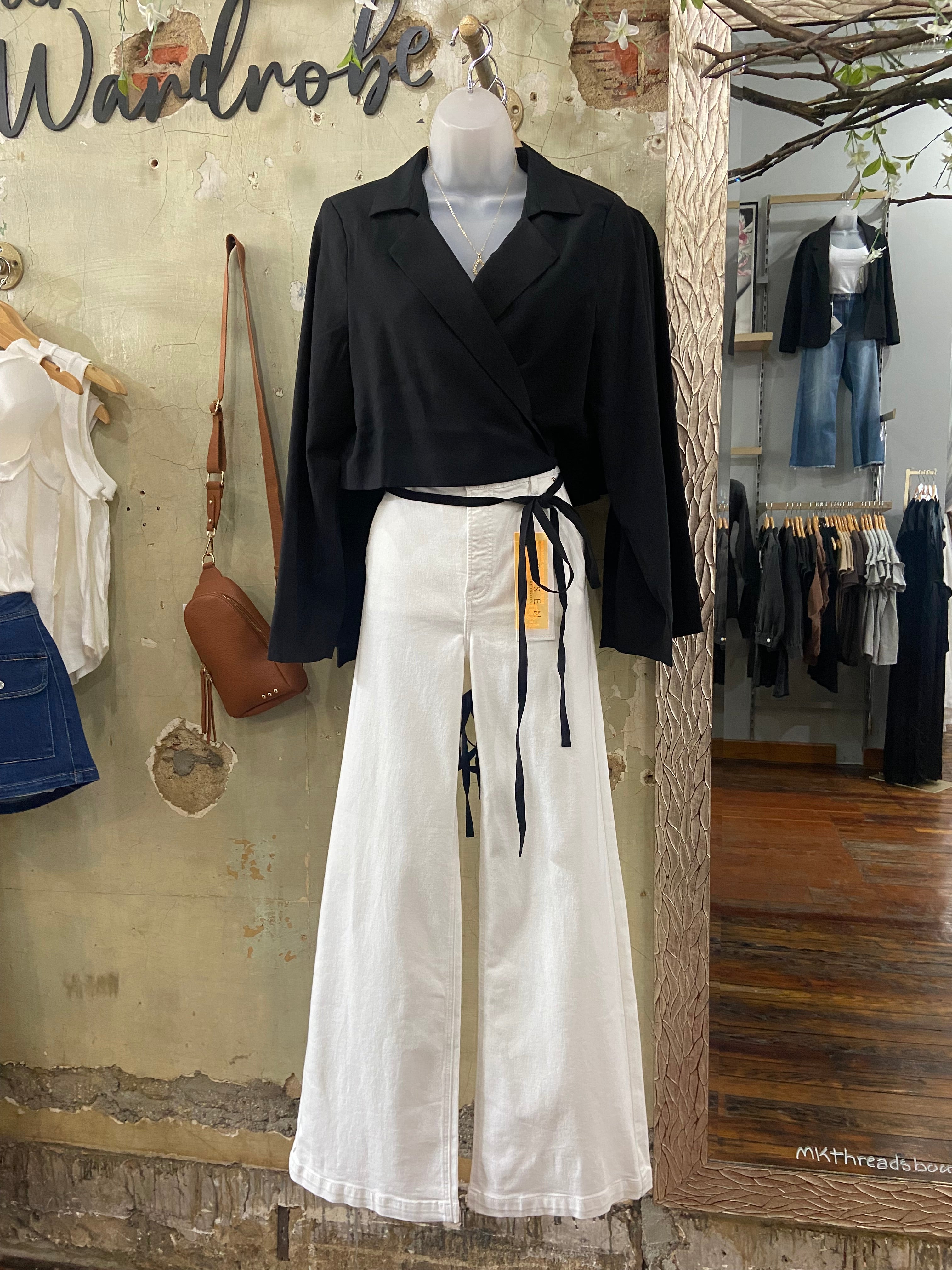 Kit White High Rise Wide Leg Jeans - MK Threads Boutique