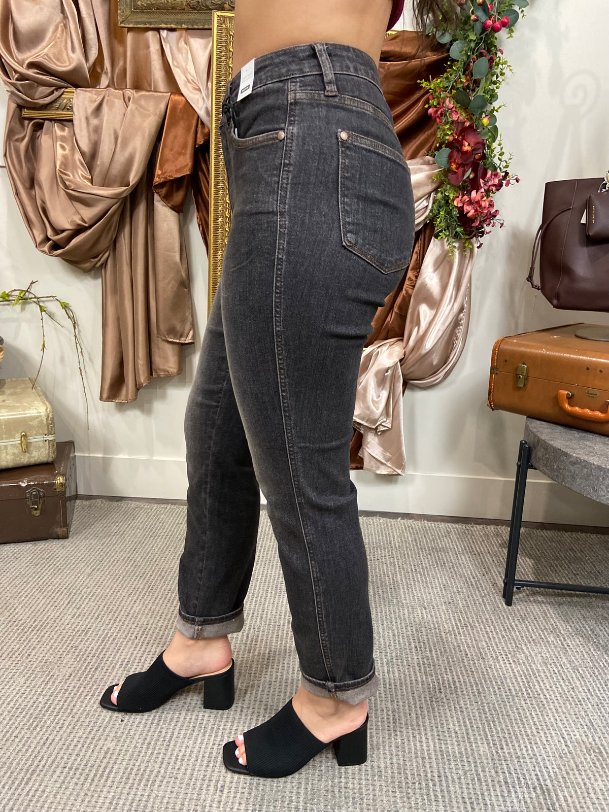 Jenna Black Slim Judy Blue Jeans