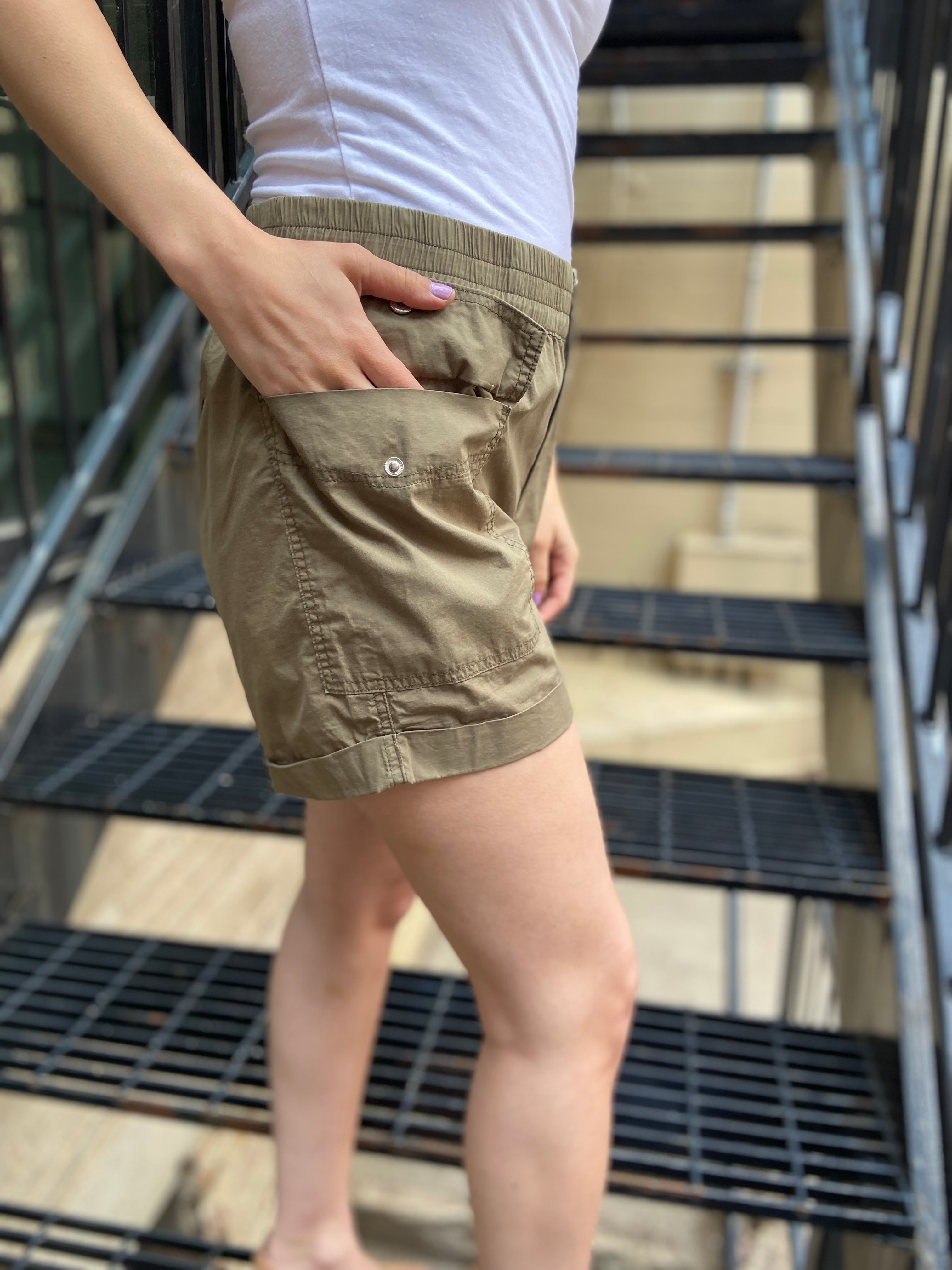 Quinn Olive Cargo Shorts - MK Threads Boutique