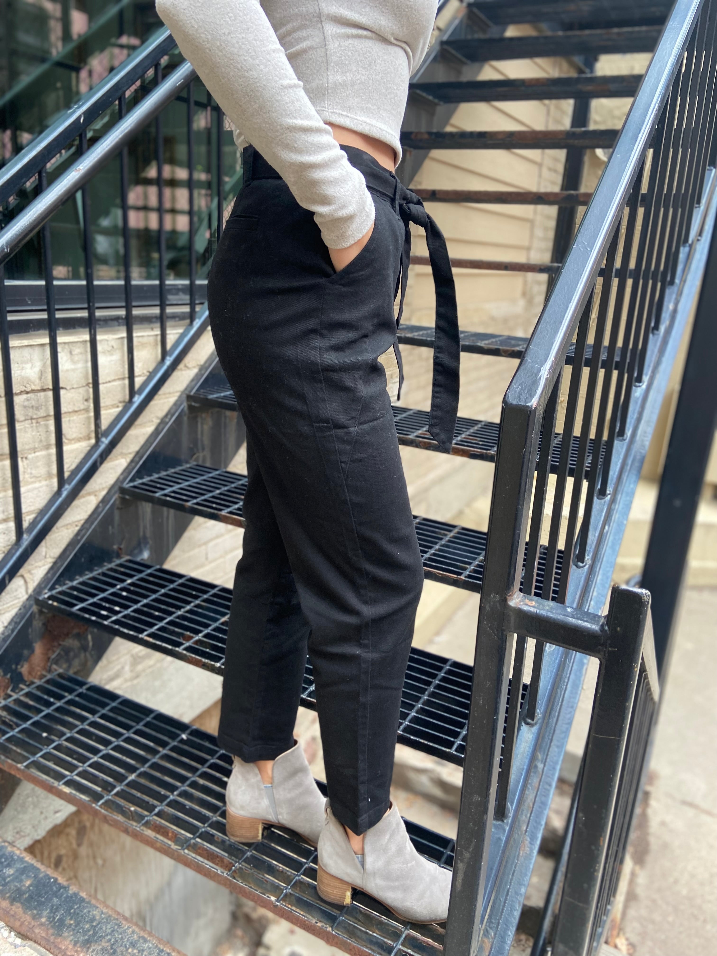 Kesha Black Jogger Pants With Pockets