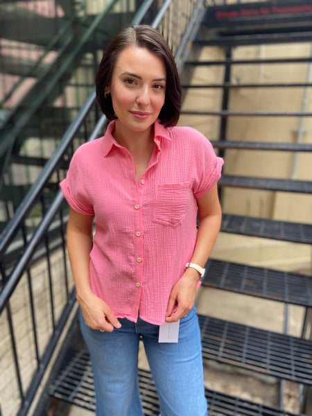 Nini Coral Pink Sleeveless Button Up Top