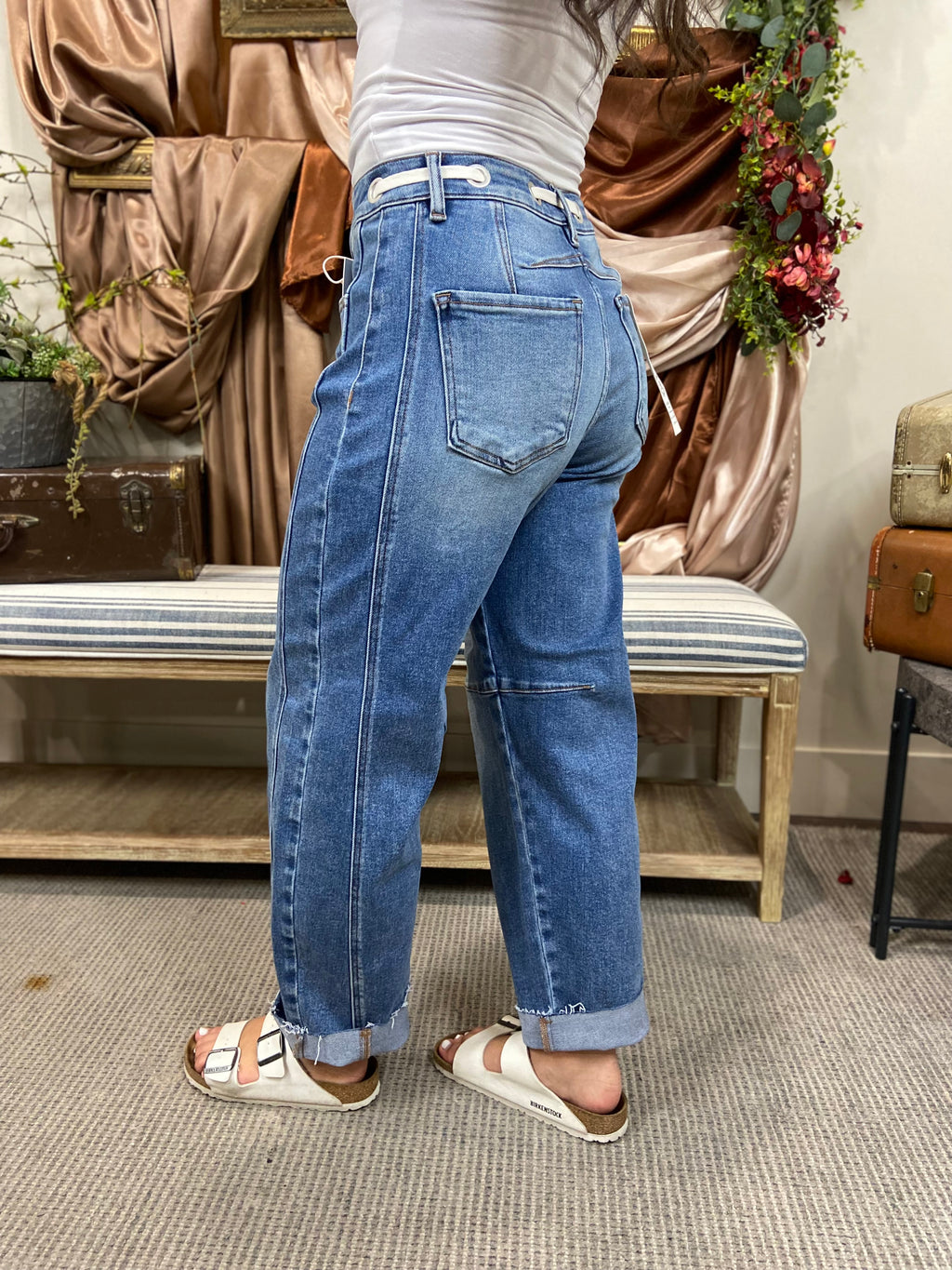 Katy Medium Barrel Drawstring Jeans