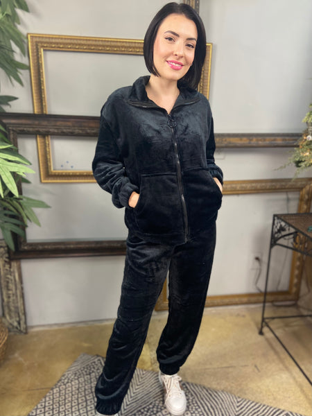 Black fleece lounge jacket with matching pants