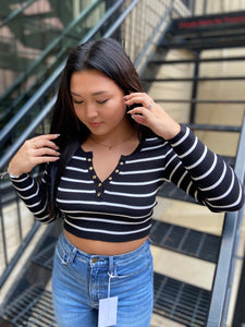 black and white striped fitted cropped sweater