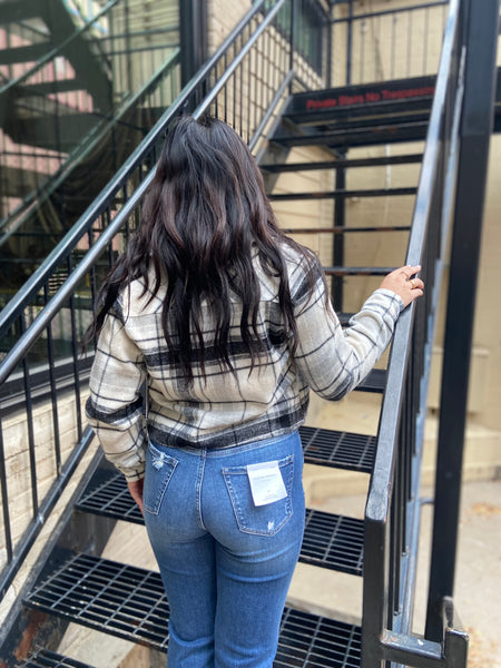 Back view of a gray and white plaid cropped shacket