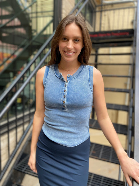 Introducing the Thalia Blue Henley Tank Top! This sleeveless knit tank top features an eye-catching acid wash design. With its casual yet stylish Henley style, this top is perfect for any occasion. Upgrade your wardrobe with this must-have piece.



Style: Blue washed sleeveless Henley knit tank top with a casual, effortless look
Material: 97% cotton, 3% spandex – soft, breathable, and slightly stretchy
Fabric: Knit fabric with a ribbed texture for added dimension
Details: Button-front Henley placket with a